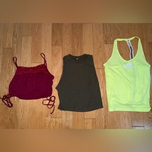 bundle of 3 tops